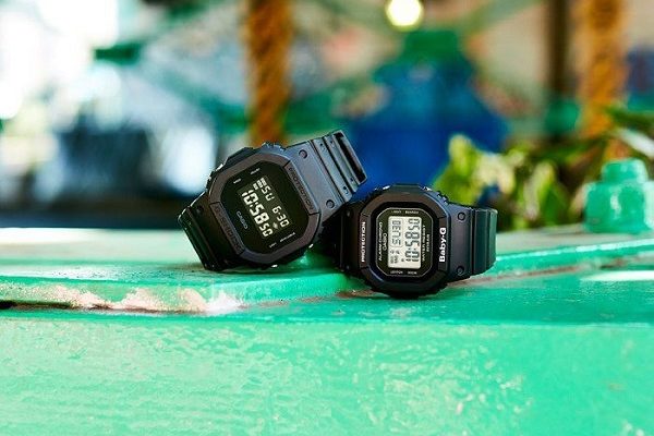 đồng hồ Casio G-SHOCK DW-5600BB-1DR