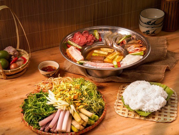 Lẩu mắm - món ăn không thể thiếu khi du lịch Cần Thơ