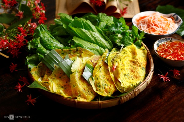 Bánh xèo Miền Tây - Món ăn quen thuộc gây thương nhớ cho du khách