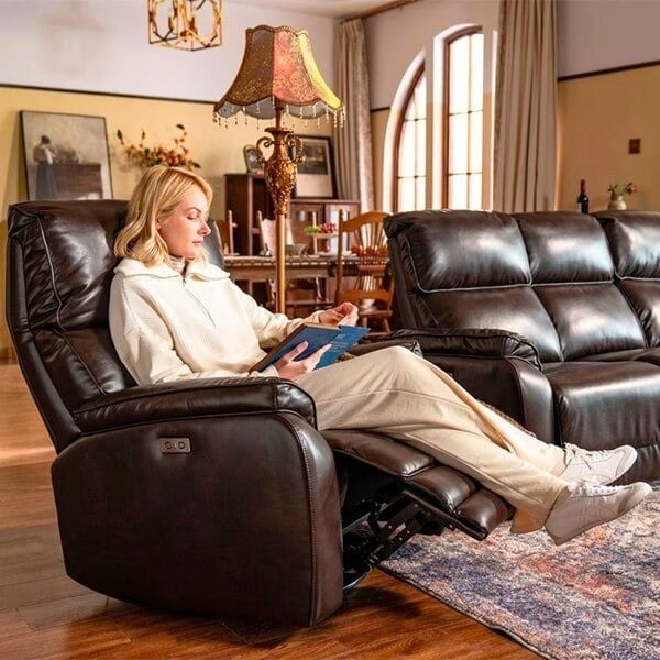 Sofa giường đa dạng công năng sử dụng trong không gian phòng làm việc