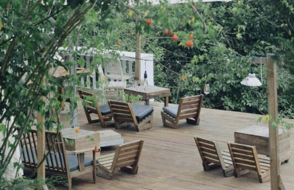 Cafe kết hợp mô hình homestay mang lại cảm giác thư giãn.