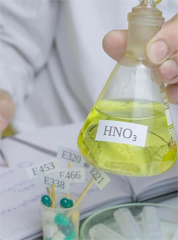 Tính chất vật lý của axit nitric