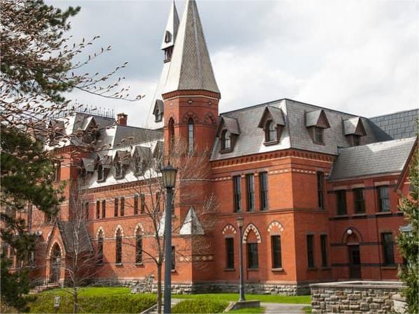 Trường Cornell University