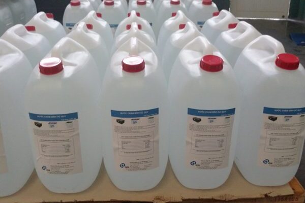 Nước cất xử lý hóa chất