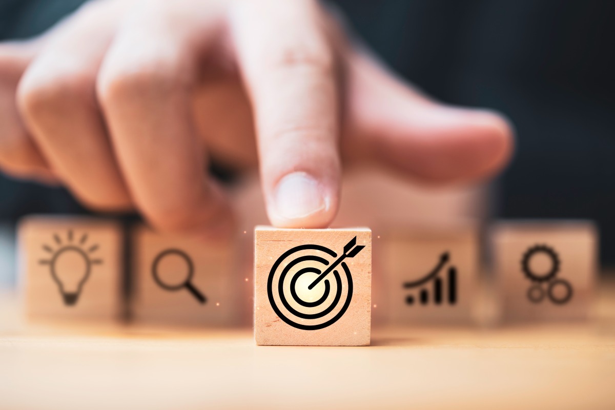 Đặt mục tiêu rõ ràng và linh hoạt