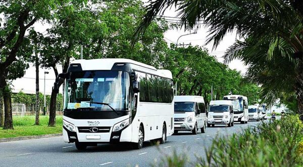 So sánh và chọn đơn vị thuê xe uy tín