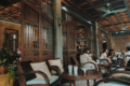 Ánh sáng tự nhiên kết hợp với nội thất cổ điển