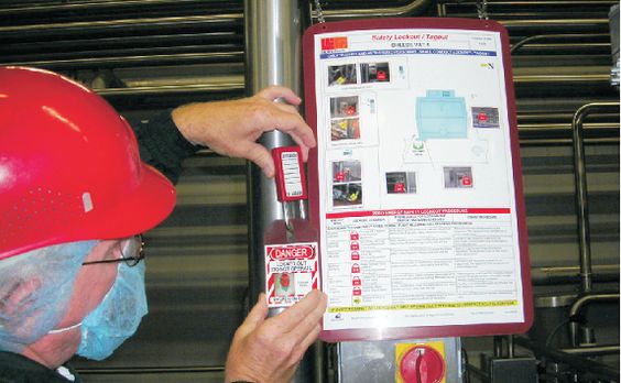 Các bước khóa và gắn thẻ nguồn năng lượng