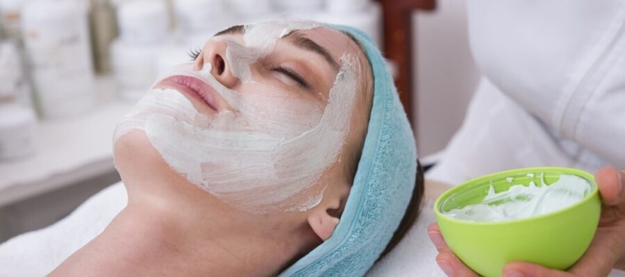 Liệu trình trị mụn bao lâu và những yếu tố ảnh hưởng kết quả