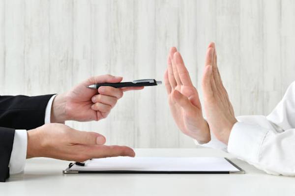 Thủ tục nhận tài sản thừa kế từ Việt Nam